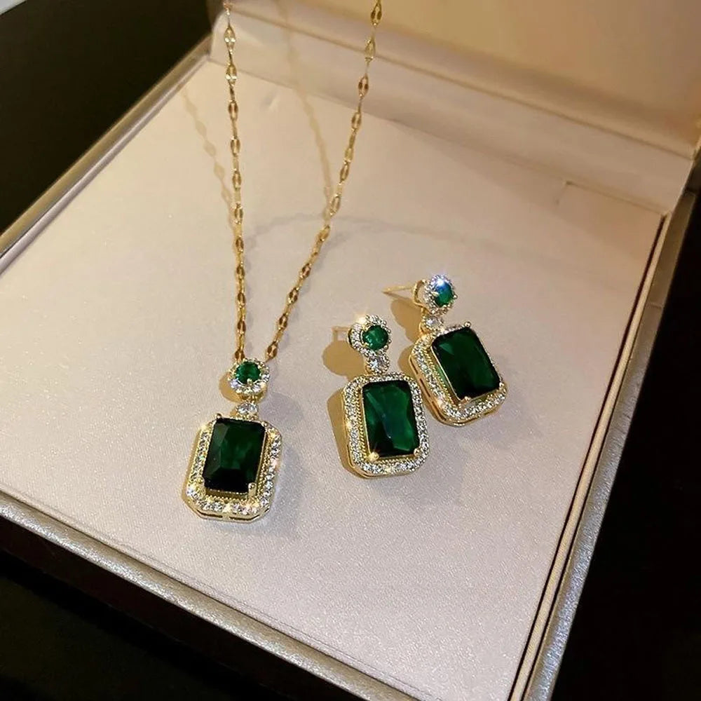 Royal Emerald Collection
